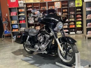 2012 Harley-Davidson® FLD - Dyna® Switchback - Picture 1 of 12