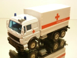 DIE-CAST + PLASTIC MERCEDES BENZ TRUCK AMBULANCE - WHITE 1:55? - VERY GOOD - Picture 1 of 7