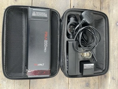 PIKA200 PRO (Godox AD200Pro) 200Ws 2.4G TTL HSS 1/8000s Pocket Flash black - Image 1 of 4