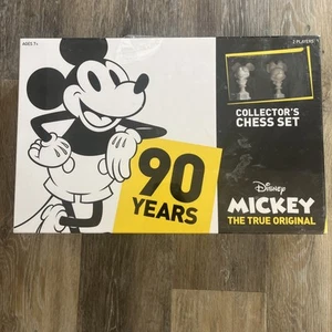 Disney Mickey Mouse The True Original 90 Years Collectors Chess Set - Picture 1 of 5