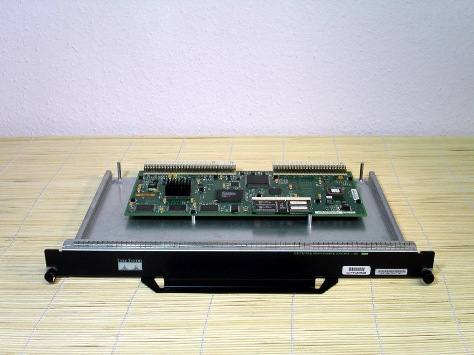 Cisco NPE-400 NPE400 256MB RAM f. 7204 7206VXR Router - Bild 1 von 1