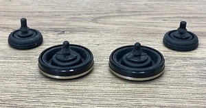 Set di 4 piedi originali - per giradischi giradischi Kenwood P-78 - Foto 1 di 4