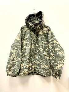 USGI ECWCS ACU GEN III LEVEL 6 EXTREME COLD/WET WEATHER JACKET - MEDIUM REGULAR - Picture 1 of 3