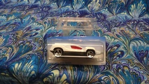 Hot Wheels Mattel White Ice Series Ghostly Cool Speed Seeker 16934 1 of 4 SEALED - Picture 1 of 6