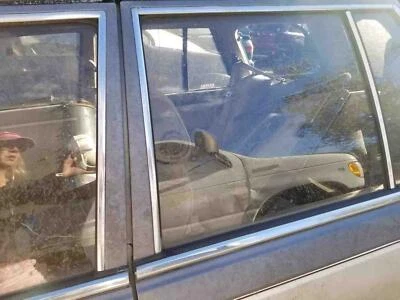 1985 86 87 88NISSAN MAXIMA Station Wagon Driver porta traseira vidro/janela esquerda - Imagem 1 de 2