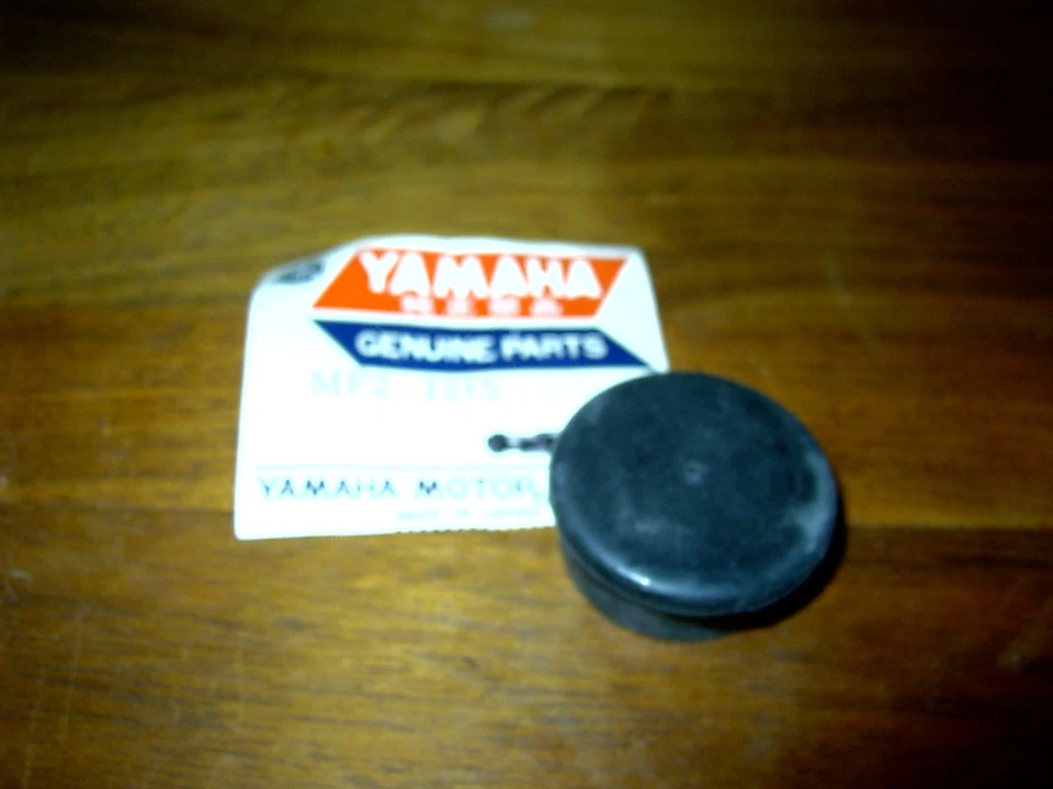 YAMAHA MF2 GEN NOS  CAP MF2 1215 - Image 1 of 1