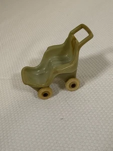Vintage Thomas Toys Puppenhaus Kinderwagen 40er Jahre Hartplastik Miniatur - Bild 1 von 5