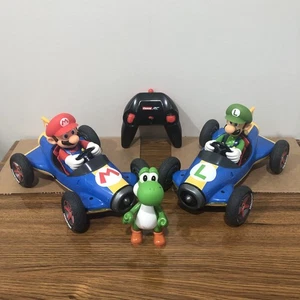 Carrera RC Mario Kart Mach 8 Mario Luigi Remote Control Cars & Yoshi Figure - Picture 1 of 16