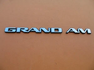 99 00 01 02 03 04 05 PONTIAC GRAND AM CHROME EMBLEM LOGO BADGE SIGN USED A24983 - Picture 1 of 3