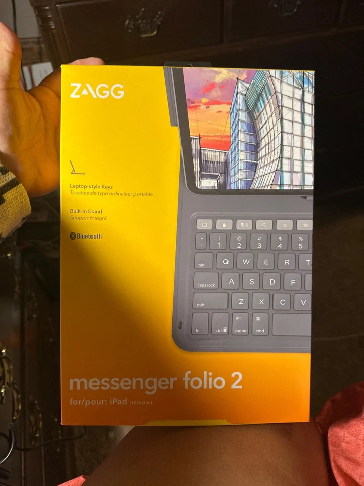 Teclado ZAGG: iPad 10.9" Messenger Folio 2 Foto 1 de 1