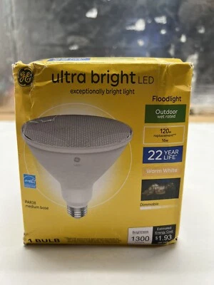 GE Lighting Ultra Bright Warm White 120W Replacement LED Outdoor Floodlight PAR3 - Image 1 of 4