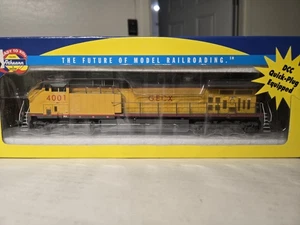 Athearn RTR HO SCALE GECX AC4400 #4001 DCC READY - Picture 1 of 4