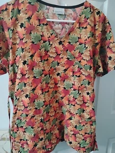White Swan 2 Pocket Autumn Leaf Cotton Scrub Top Size S - Picture 1 of 1
