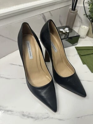 saks fifth avenue women shoes heels size Us 8.5 Black - Image 1 of 4