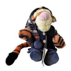 Boyds TJ’s Best Dressed Collection Walt Disney’s Tigger In Robe Beanbag Plush - Picture 1 of 11