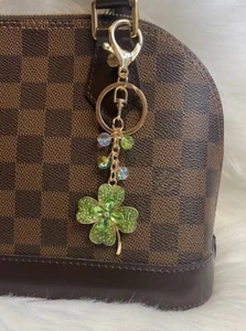 Lucky Clover Key Chain Ring Keychain Four Leaf Cloverleaf Bag Charm Green New - Picture 1 of 2