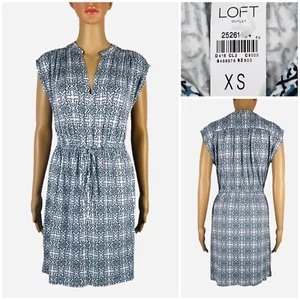 Vestido LOFT XS para mujer sin mangas azul patrón geométrico mini rayón elástico nuevo con etiquetas - Imagen 1 de 9