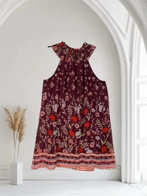 Jodi Kristopher 女式花卉缩褶吊带连衣裙大号秋季假日时尚 — 第 1/4 张图片