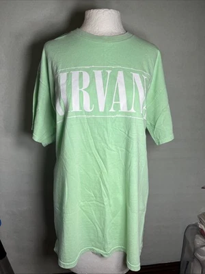 Camiseta Nirvana Hombre Talla Grande Verde y Blanco Foto 1 de 3