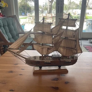 HURRICANE Cutty Sark replica modello nave in legno 17,5” lunga 13,5” alta - Foto 1 di 8