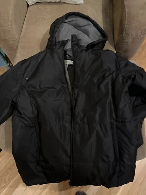 Casaco Parka Feminino Komitor Preto Forrado com Capuz - Imagem 1 de 4