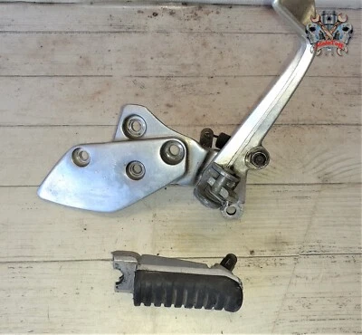 SUPPORT CALE PIED AVANT DROIT YAMAHA 1300 XJR de 1999 à 2001 - réf : 89 - Photo 1/4