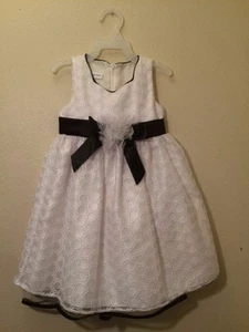 BONNIE JEAN - BLACK WHITE SLEEVELESS DRESS - 3/3T - Picture 1 of 2