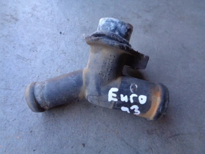 VW EUROVAN 1993 motor aceite refrigerante salida manguera brida OEM Foto 1 de 4