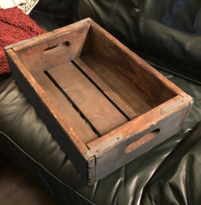 Early Vtg COCA-COLA BOTTLING CO. WOOD BLUE BOX CRATE BOTTLE CARRIER TIN EDGES - Image 1 of 4