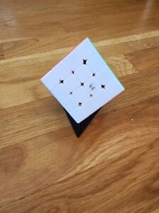 Yuxin Little Magic 4x4 M Stickerless Magnetic Speed Cube