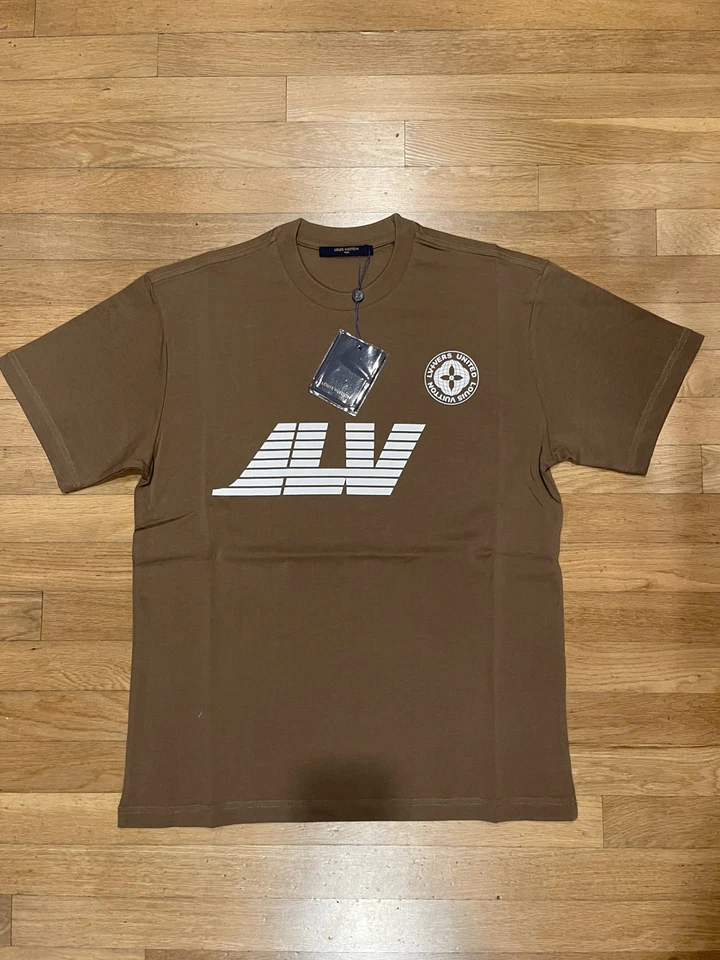 路易威登男式短袖棕色定制 T 恤 - XL — 第 1/4 张图片