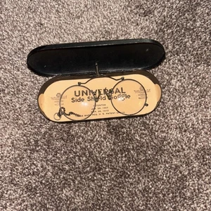 1912 Willson Universal Side Shield Goggles w Case, Missing Sides & Temples - Picture 1 of 7