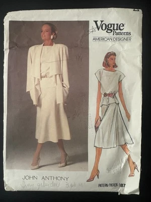 1387 Vogue JOHN ANTHONY Diseñadores Americanos CHAQUETA FALDA TOP PATRÓN Talla 12 UC Foto 1 de 2