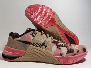 Nike Metcon 8 AMP Coral Chalk Camo DV9013-200 Women's Size 11.5 / Men’s Size 10 - Picture 1 of 5