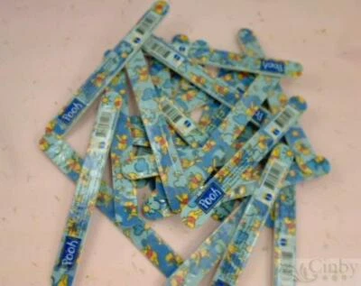 Arquivo de Unha Disney Winnie The Pooh Design-Azul-Médio/Médio Fino-180/240-Pacote com 100 - Imagem 1 de 2