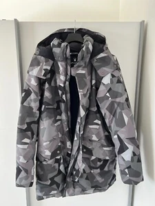 Spyder Grey Camo Heavy Long Jacket - Picture 1 of 5