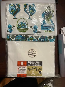 NOS New Vintage Parisian Prints 'Country Sampler' Cotton Tablecloth 60 X 80 SEAL - Picture 1 of 2