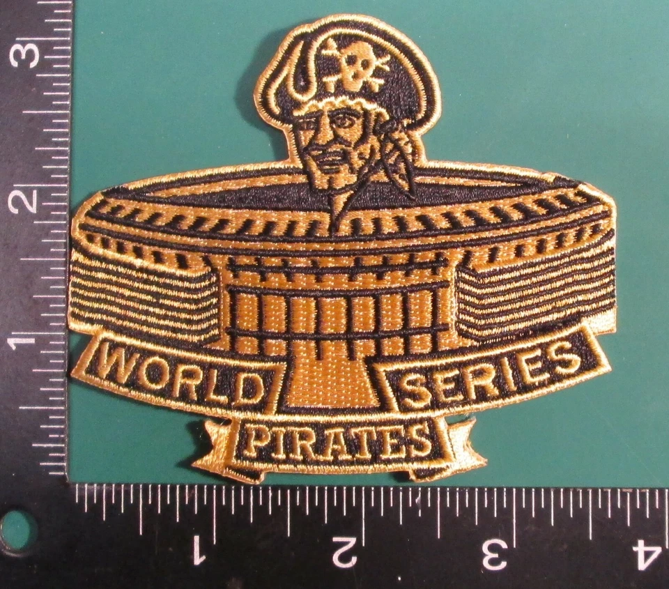 1971 World Series Patch Pittsburgh Pirates Clemente MVP   Willie Stargell - Image 1 of 1