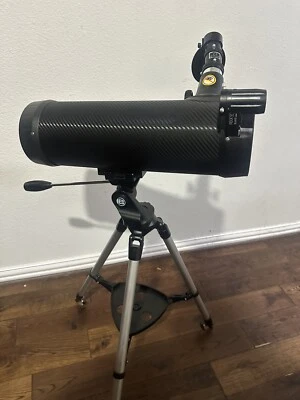 National Geographic NT114CF 114mm Newtonian Astronomical Reflector Telescope... - Image 1 of 4