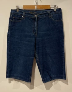Wish Jean Denim Shorts Womens Size 14 Blue Bermuda Pockets Zip Button Fly Comfy - Picture 1 of 13