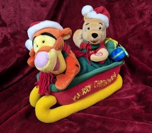 Vintage animierter Disney Plüsch Winnie Puuh & Tigger Weihnachtsschlitten Jingle Bells - Bild 1 von 7