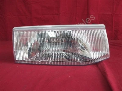 Conjunto de lente de faro de luz de cabeza Ford Escort 1991-96 para mano derecha NOS OEM Foto 1 de 4