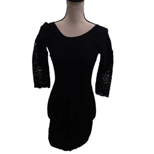Lulus kleines Bodycon Kleid mit Spitzenakzenten - Bild 1 von 7