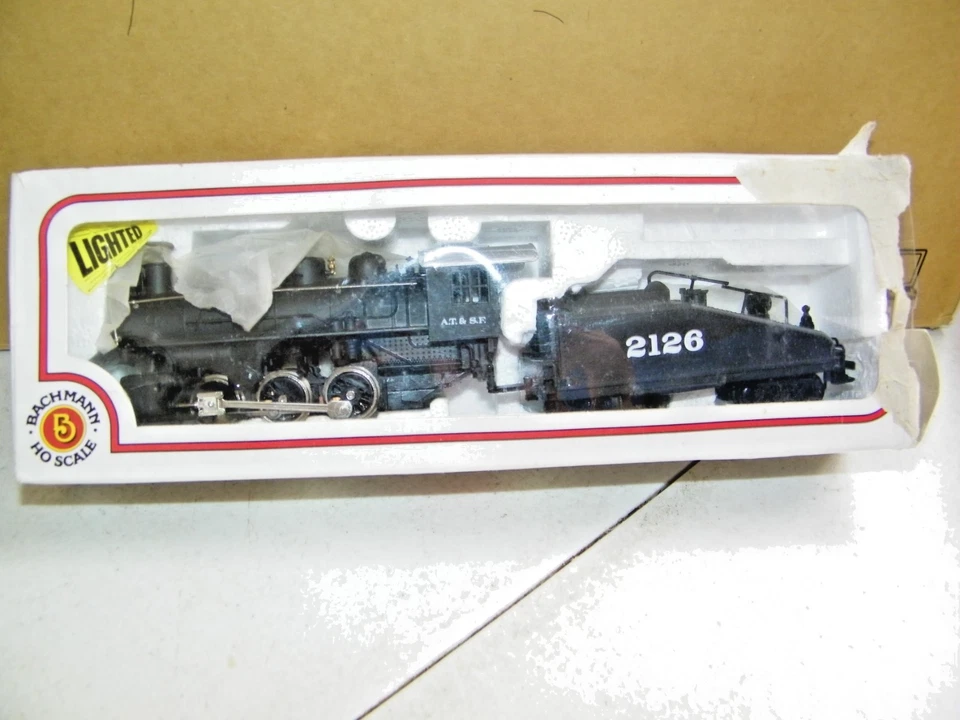 Тендер на двигатель и наклон поезда Bachmann масштаб 2126 HO с паровым фонарем - Изображение 1 из 4
