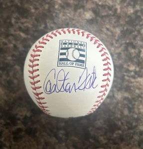 Carlton Fisk Signed Autographed Hall of Fame Logo Baseball Red Sox PSA/DNA - Picture 1 of 3