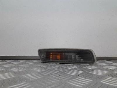TOYOTA CELICA 1999 OS RIGHT DRIVERS INDICATOR LIGHT  8151020680 - Image 1 of 4
