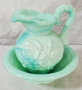 Vtg 1979 Avon Victoriana Green Marbled Glass Miniature Pitcher & Bowl NO stopper - Picture 1 of 8