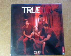 True Blood Kalender 2013 - Stephen Moyer - Alexander Skarsgard - Ryan Kwanten - Bild 1 von 8