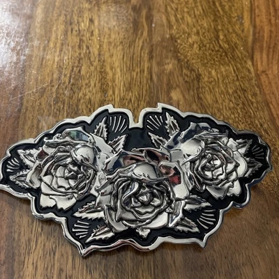 ENORME HEBILLA DE CINTURÓN RECORTADA FLORAL RAMO DE FLORES ROSAS DE ESTRELLAS Y RAYAS FAMOSAS Foto 1 de 4