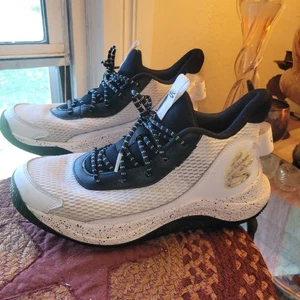 Scarpe da basket Under Armour Curry 3Z7 UA bianco nero 3026622-101 uomo 12 - Foto 1 di 9